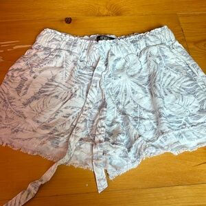 Palm tree shorts